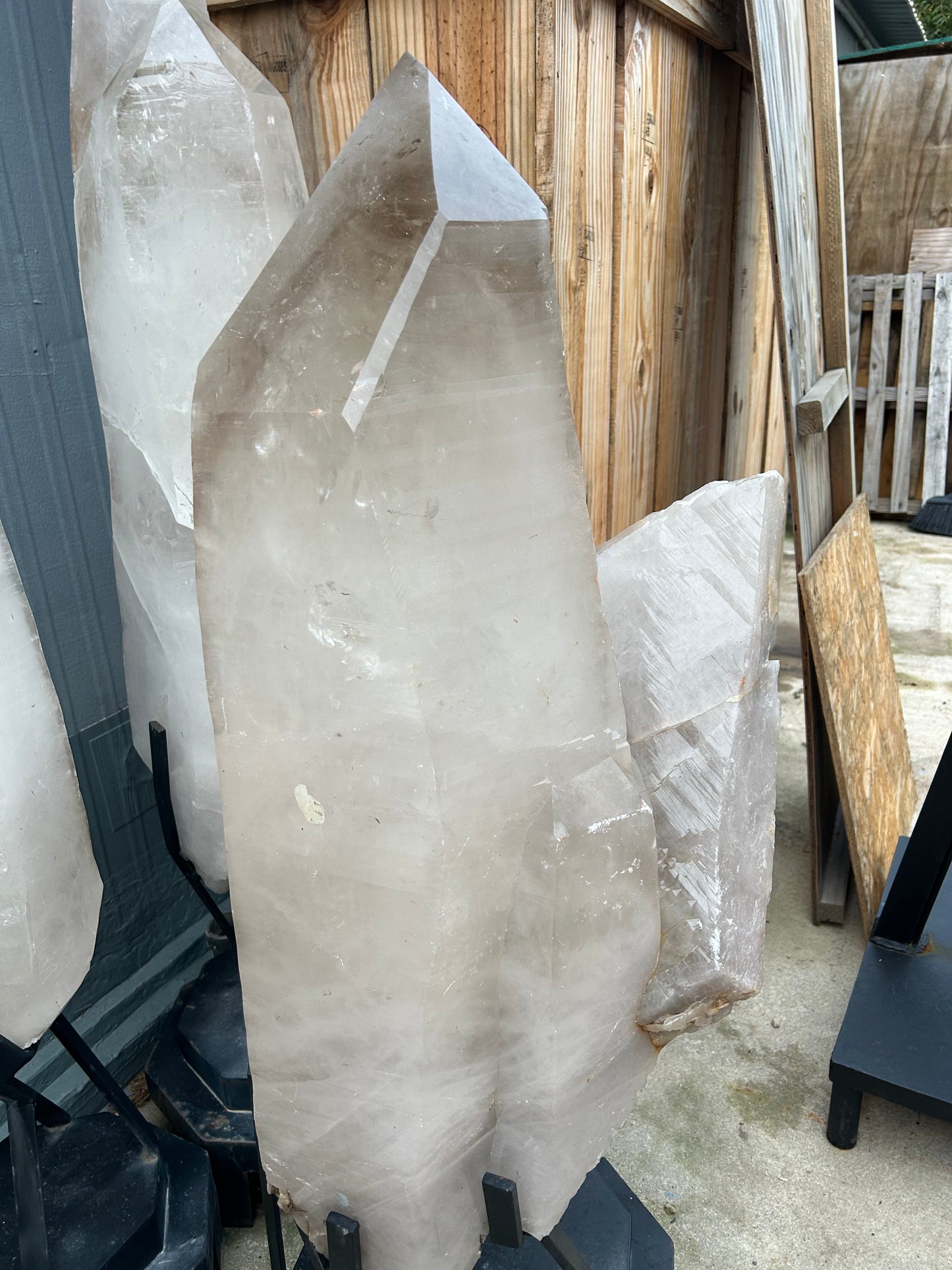 Quartz Point with Grouping