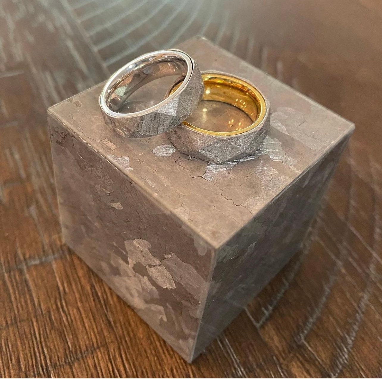 Faceted meteorite band with gold insert