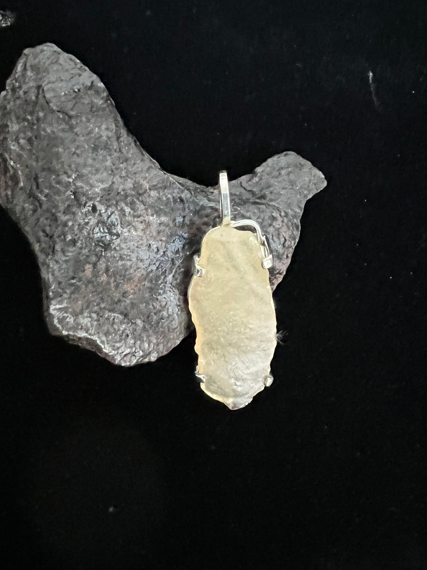 Libyan desert glass- Tektite- amulet