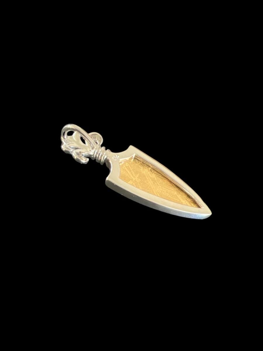 Shield Muonionalusta Meteorite Pendant | Sterling Silver