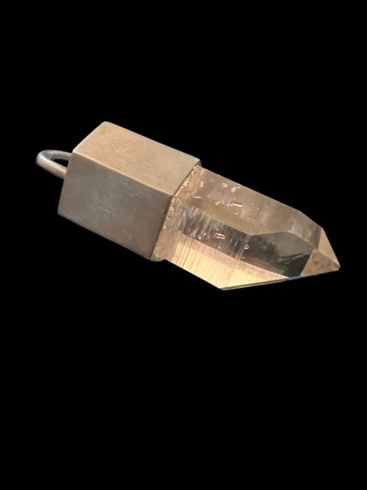Chunky clear quartz pendant (Pristine)