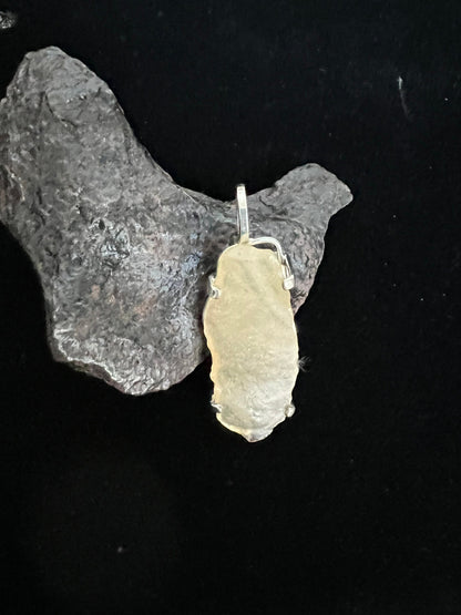 Libyan desert glass- Tektite- amulet